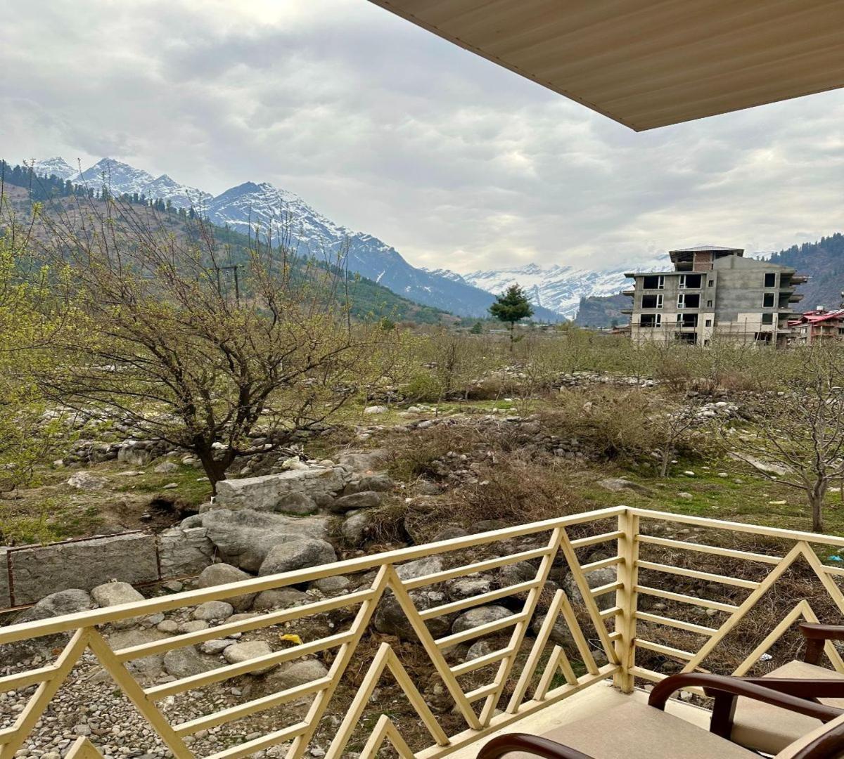 Vashist Snow Range Resort And Cottage מראה חיצוני תמונה
